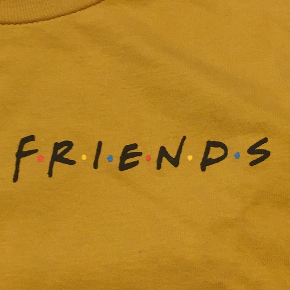 NWT friends Central perk crop T-shirt Size XS - Picture 4 of 8